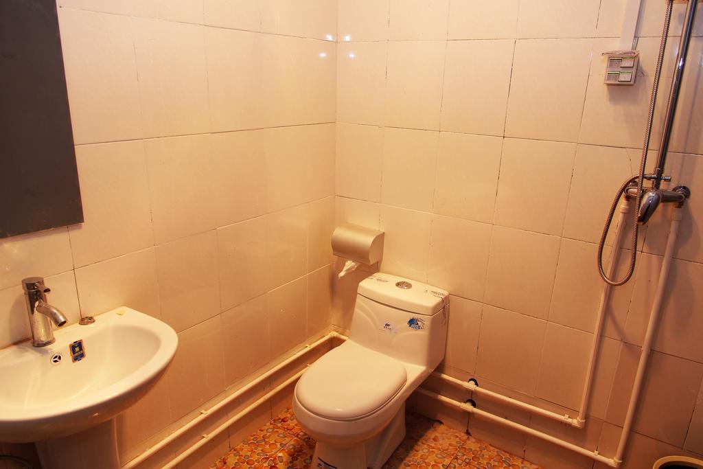 ג'ינאן 798 International Youth Hostel חדר תמונה